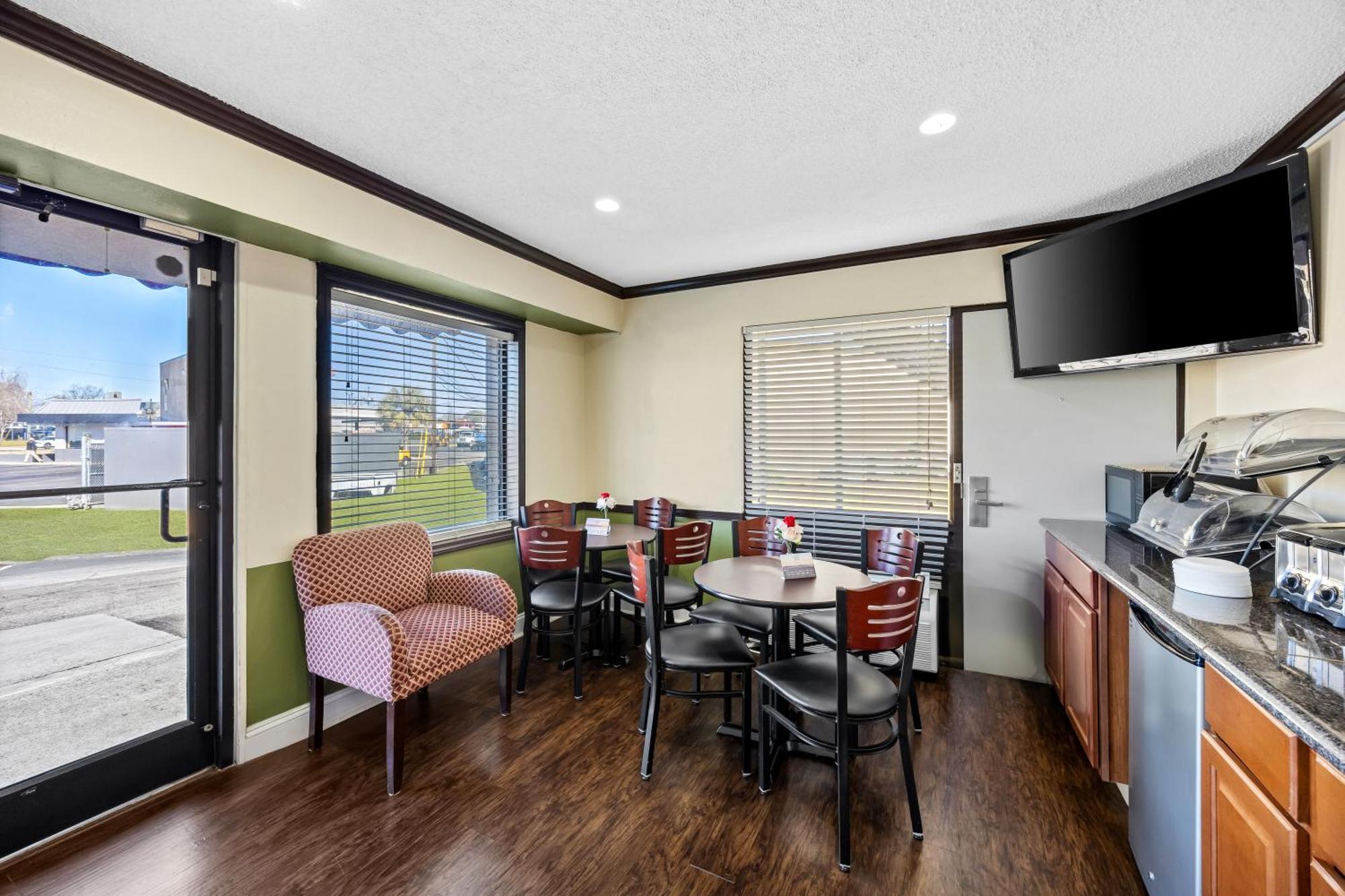 Inn America's Best Value 3*