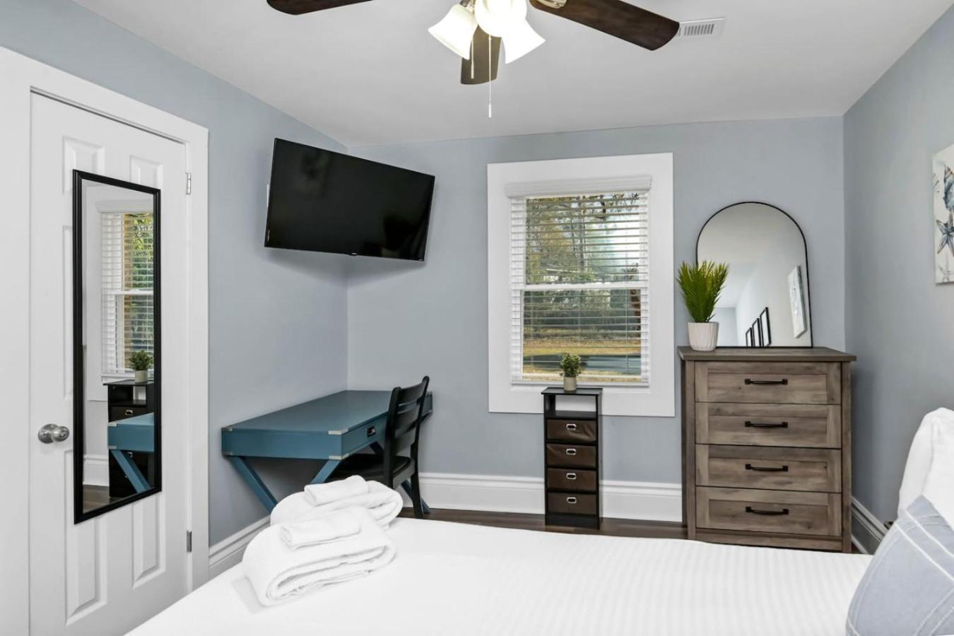 Margrave Retreat Unit A - 2br Apartment *