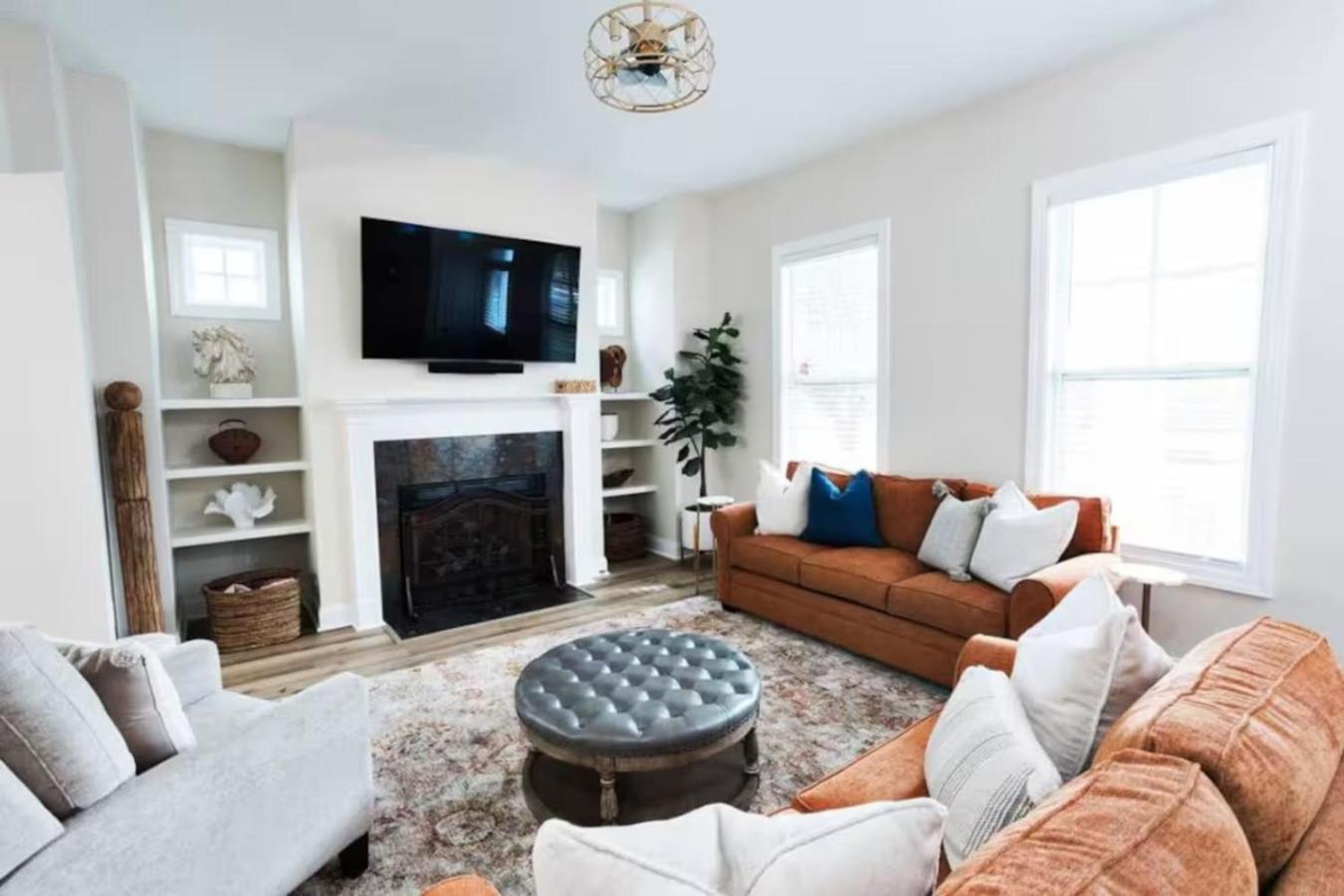 Pink House With Game - 3br Holiday home Columbia