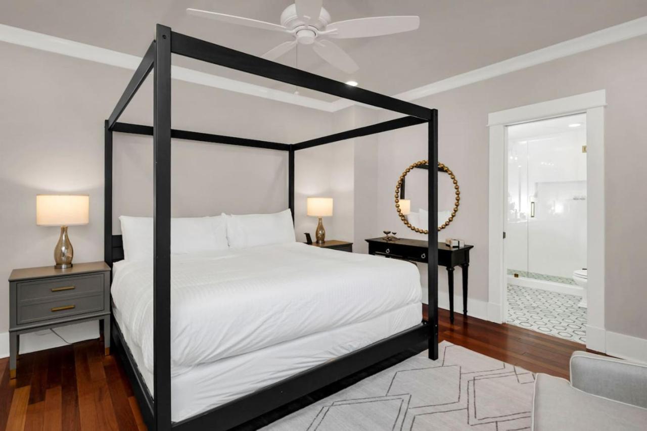 The Wren 2 Bedroom 2.5 Ba Renovated Holiday home
