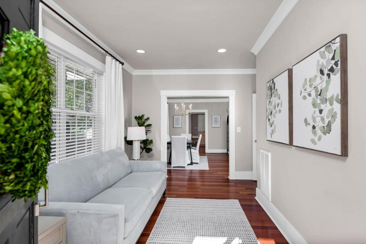 The Wren 2 Bedroom 2.5 Ba Renovated