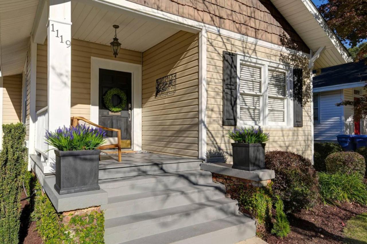 The Wren 2 Bedroom 2.5 Ba Renovated