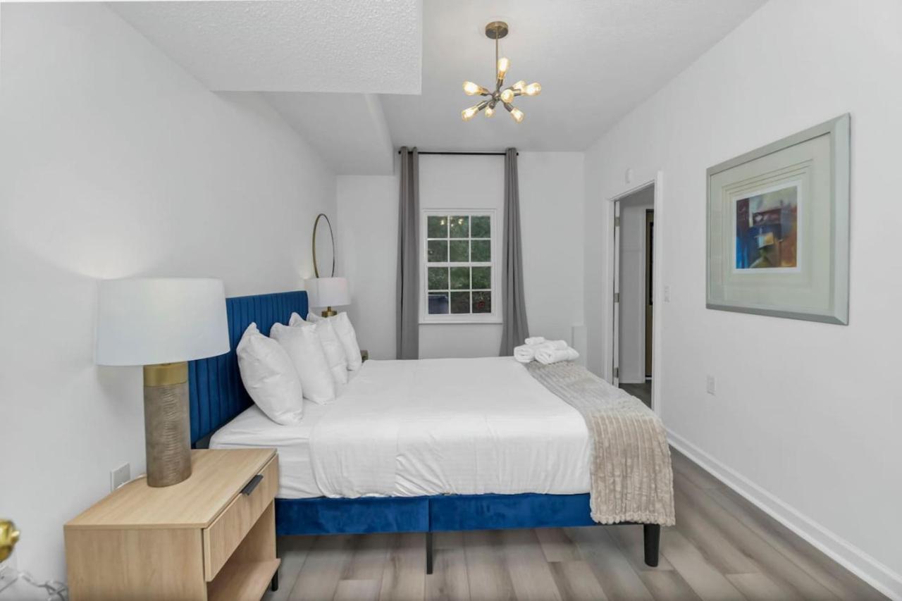 Charleston Charm - 4br, 3ba * Columbia