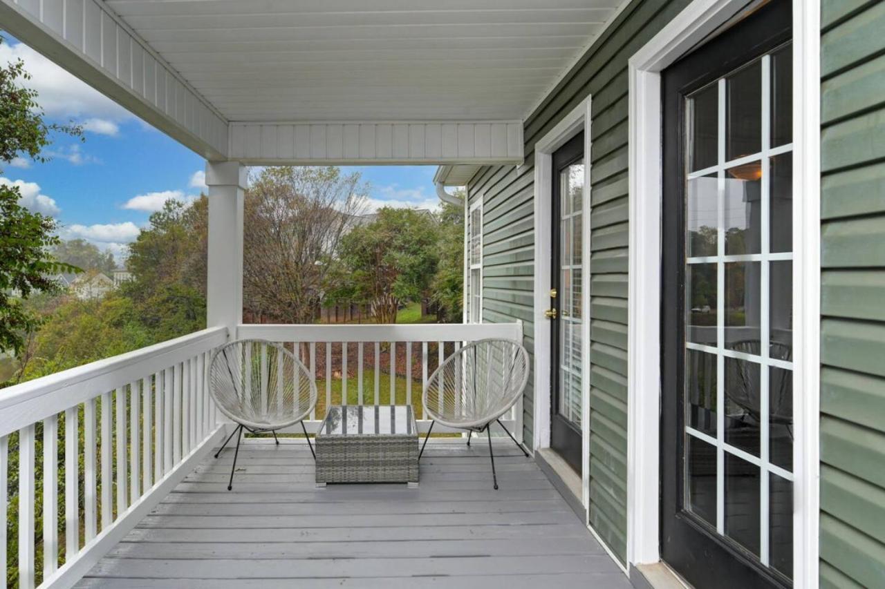 Charleston Charm - 4br, 3ba Columbia