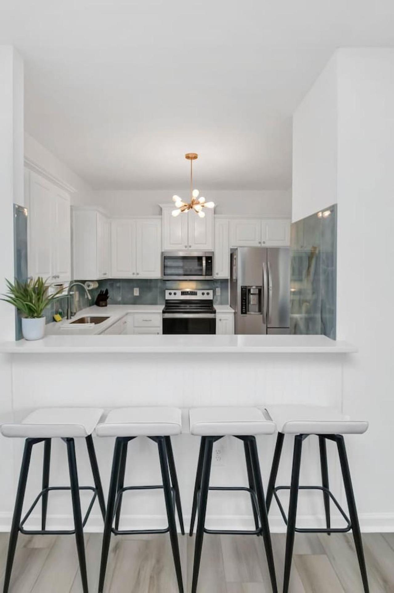 Charleston Charm - 4br, 3ba *
