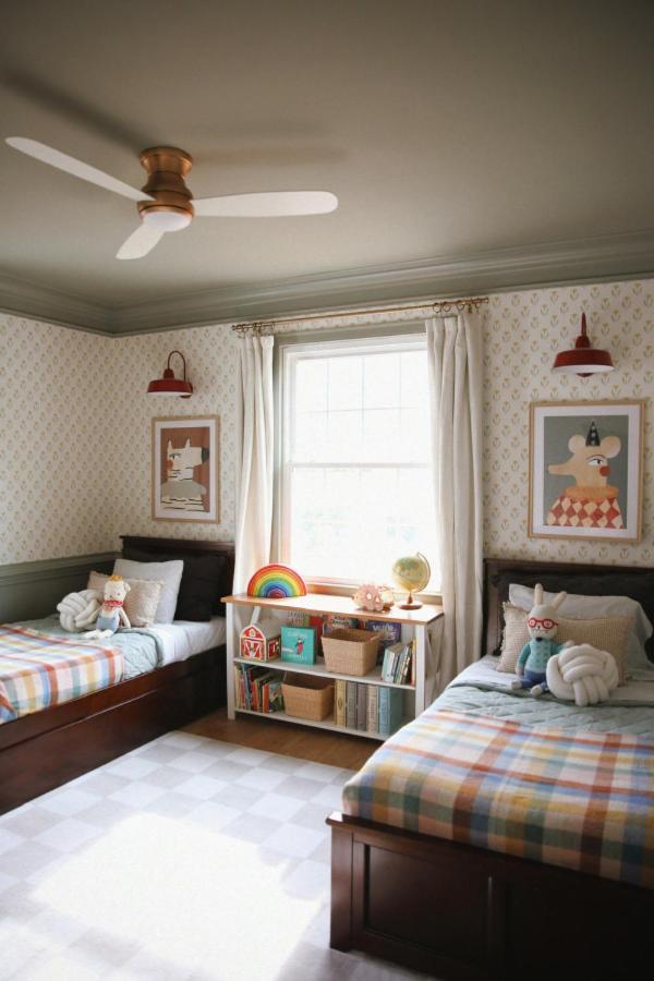 Holiday home Dogwood Sleeps 10 *