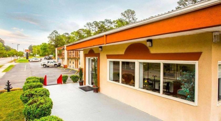 Hotel Econo Jackson