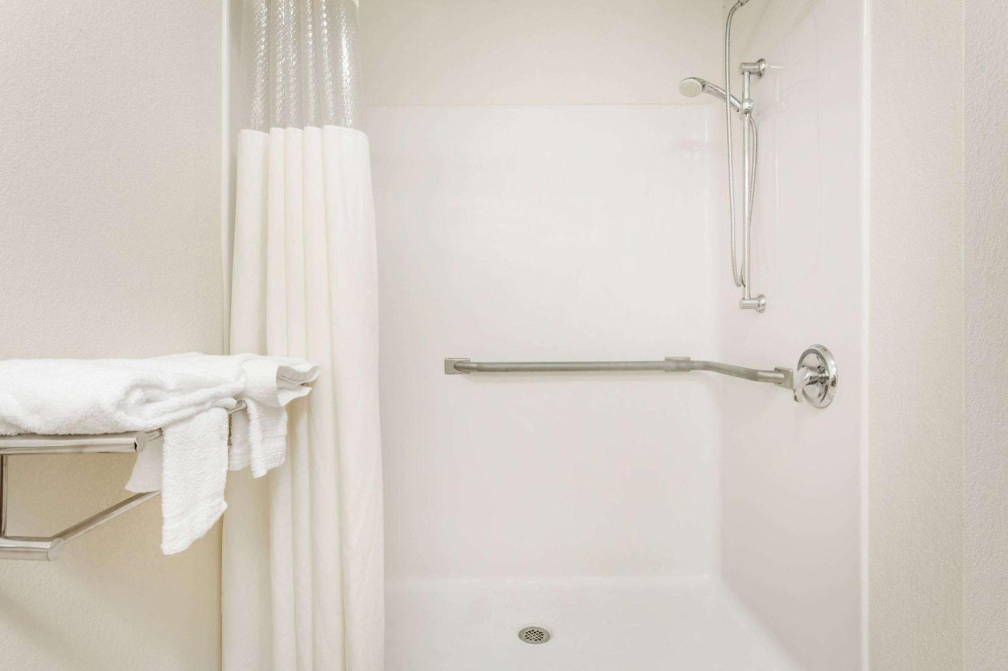 Baymont By Wyndham Jackson Hotel Columbia
