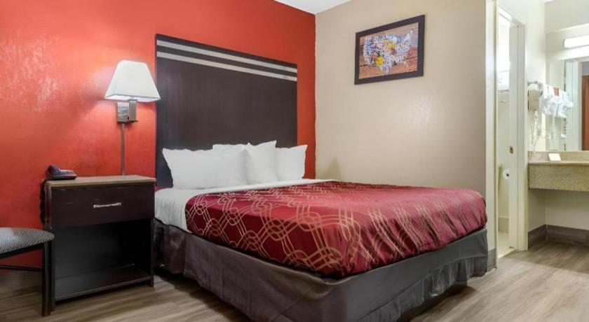 Econo Jackson Hotel 2*