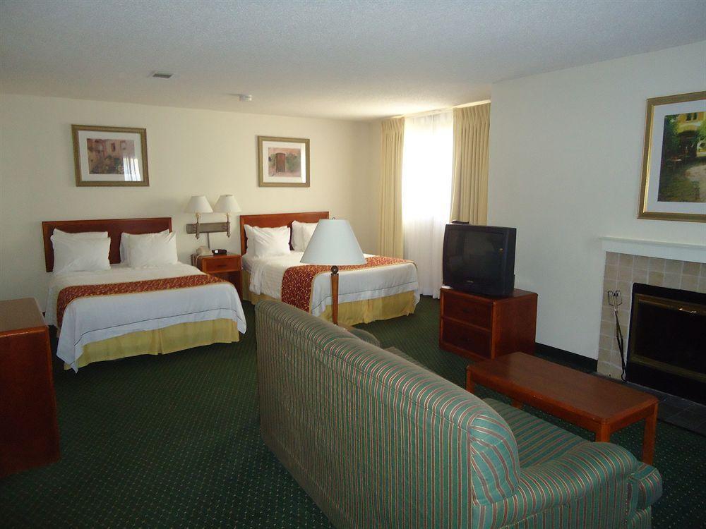 Cloverleaf - Columbia, Sc Columbia