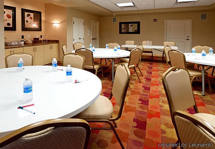 Towneplace Southeast / Jackson 3*