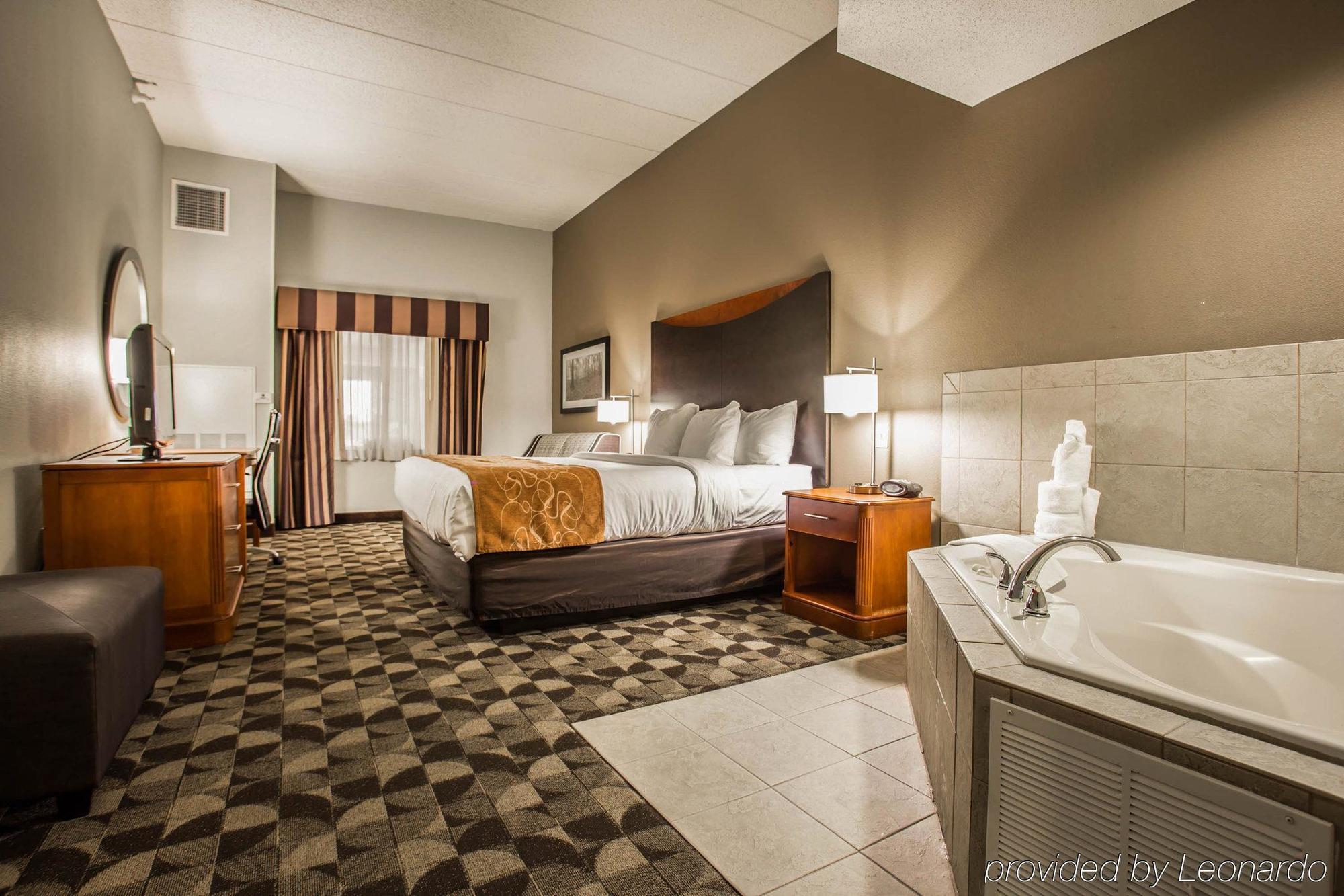 Hotel Comfort At Harbison 3*