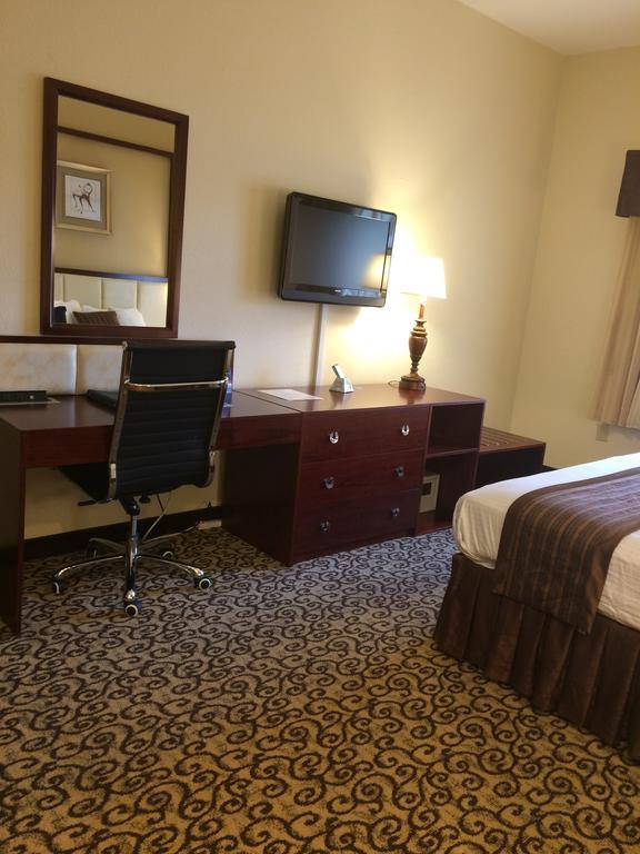 Hotel Baymont By Wyndham Jackson