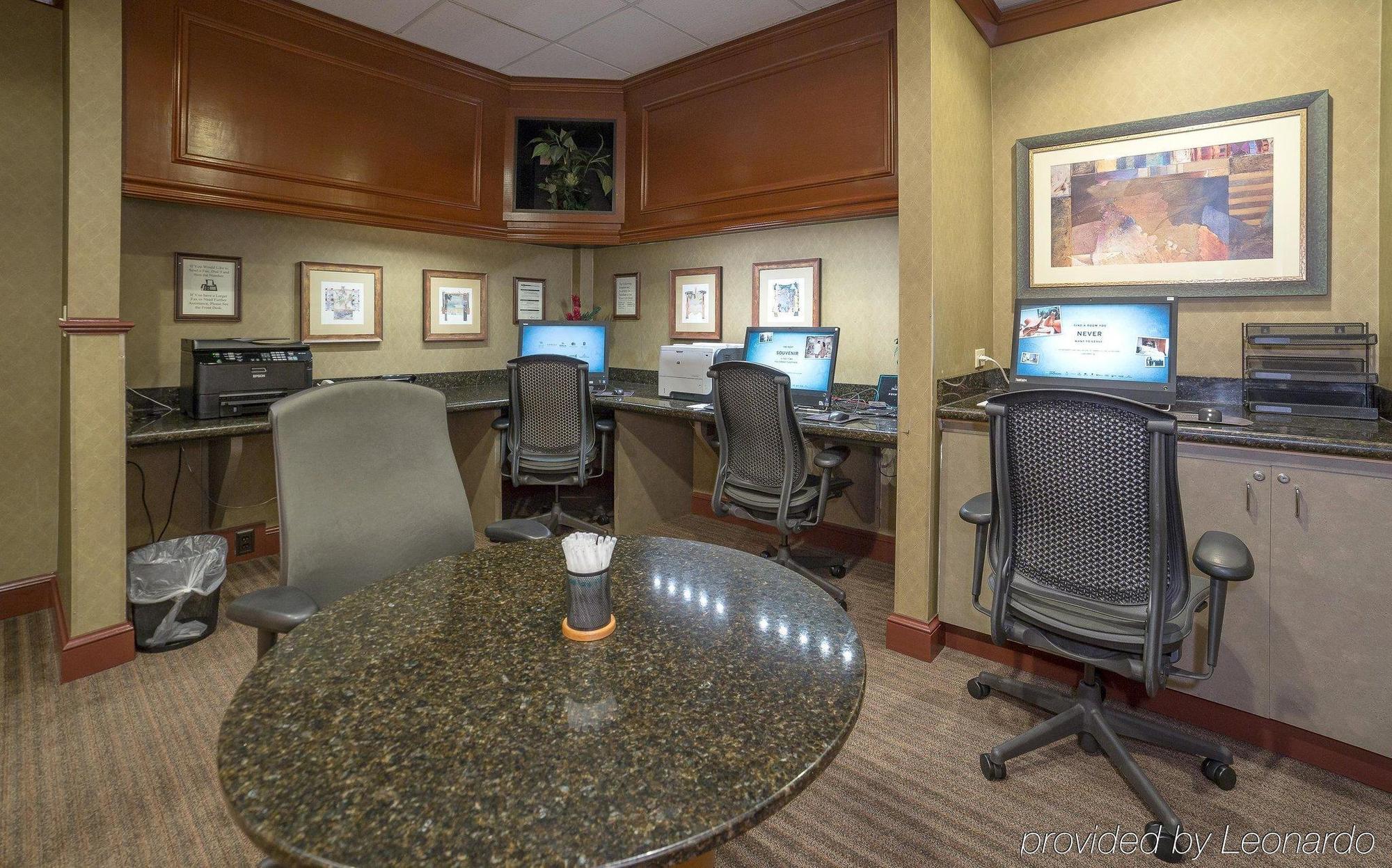 Hotel Embassy By Hilton Greystone Columbia