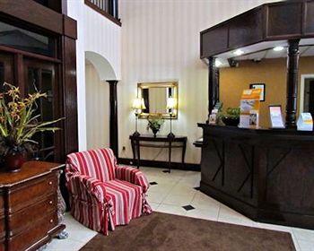 Hotel Comfort & Ftjackson Maingate Columbia