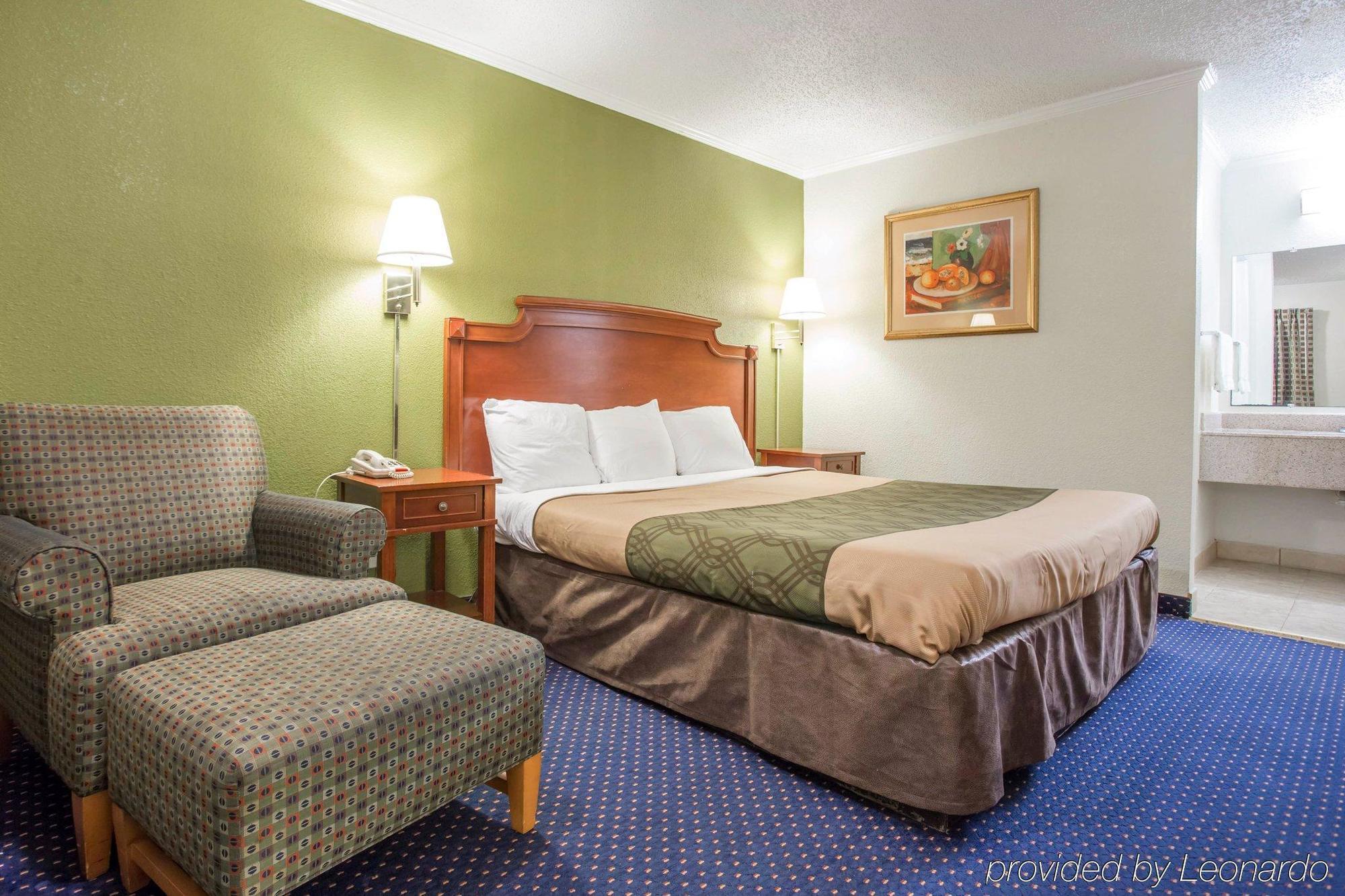 Hotel Rodeway & Jackson 2*