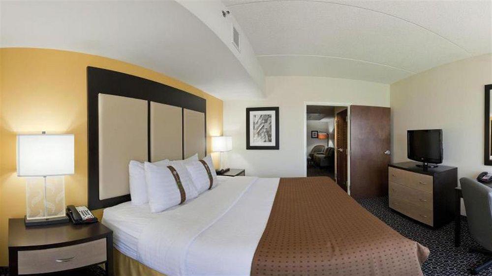 Hilton Garden Airport, Sc Hotel 3*