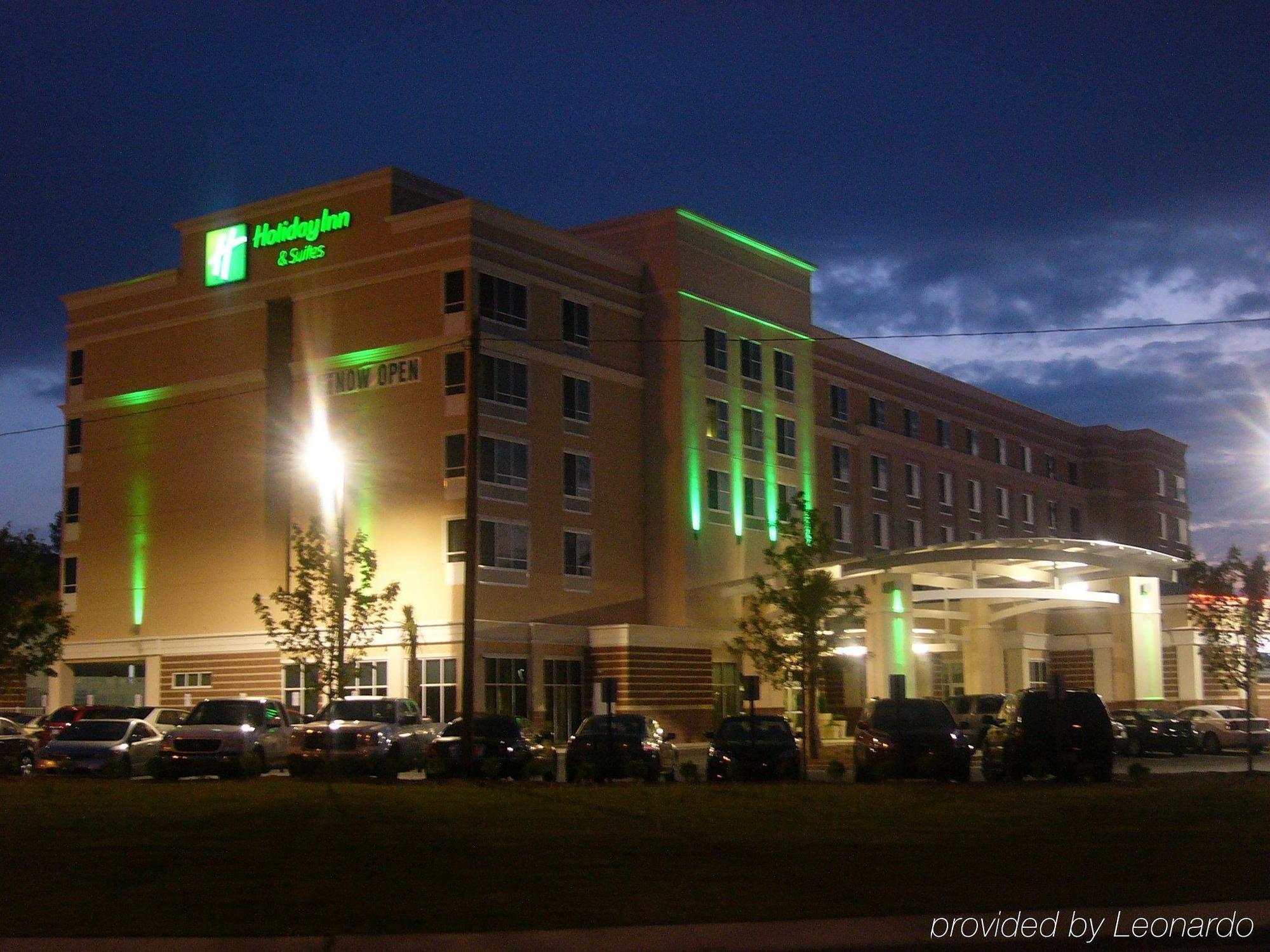 Hilton Garden Airport, Sc Hotel 3*