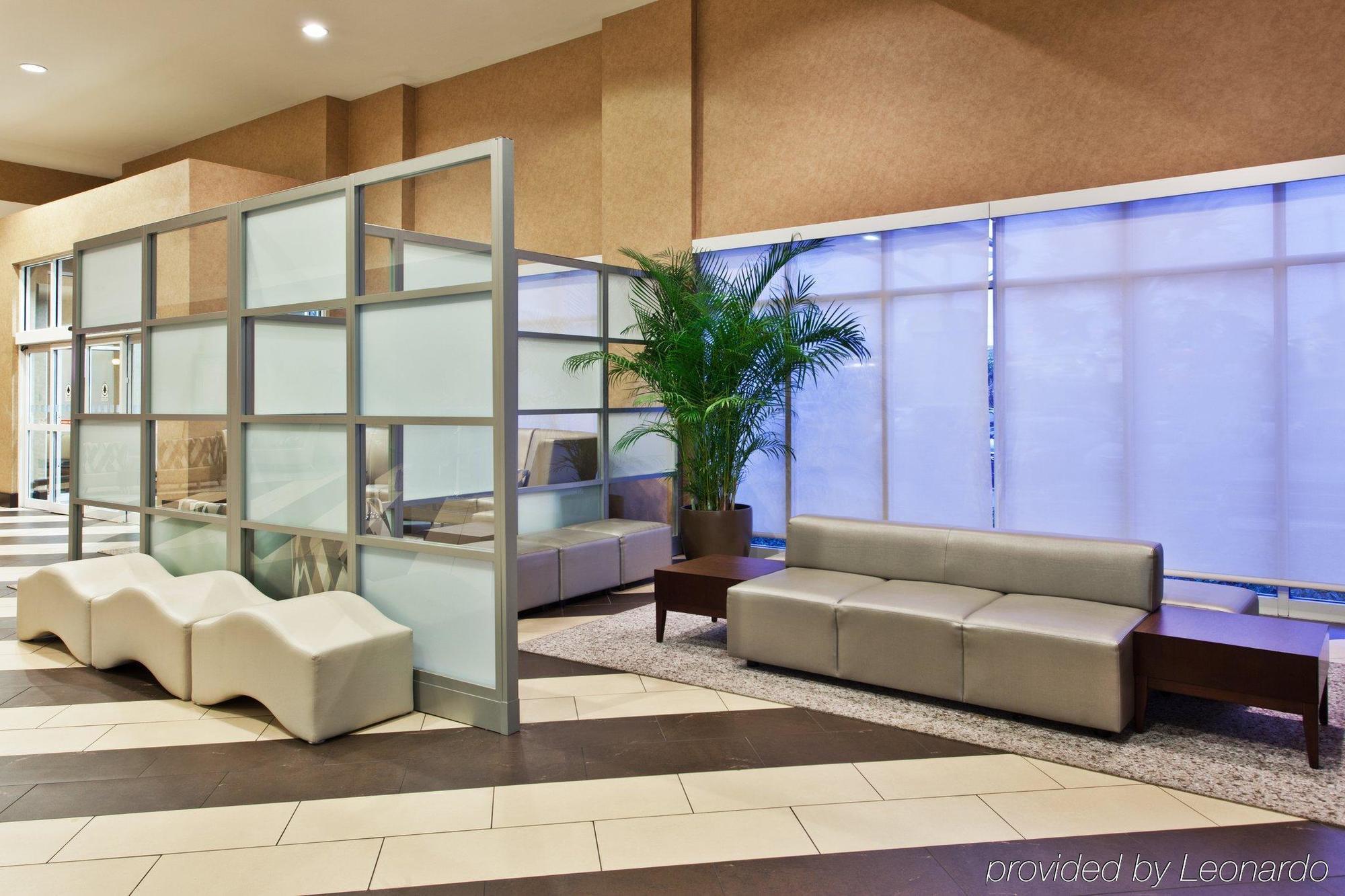 Delta By Marriott Northeast Hotel 3*
