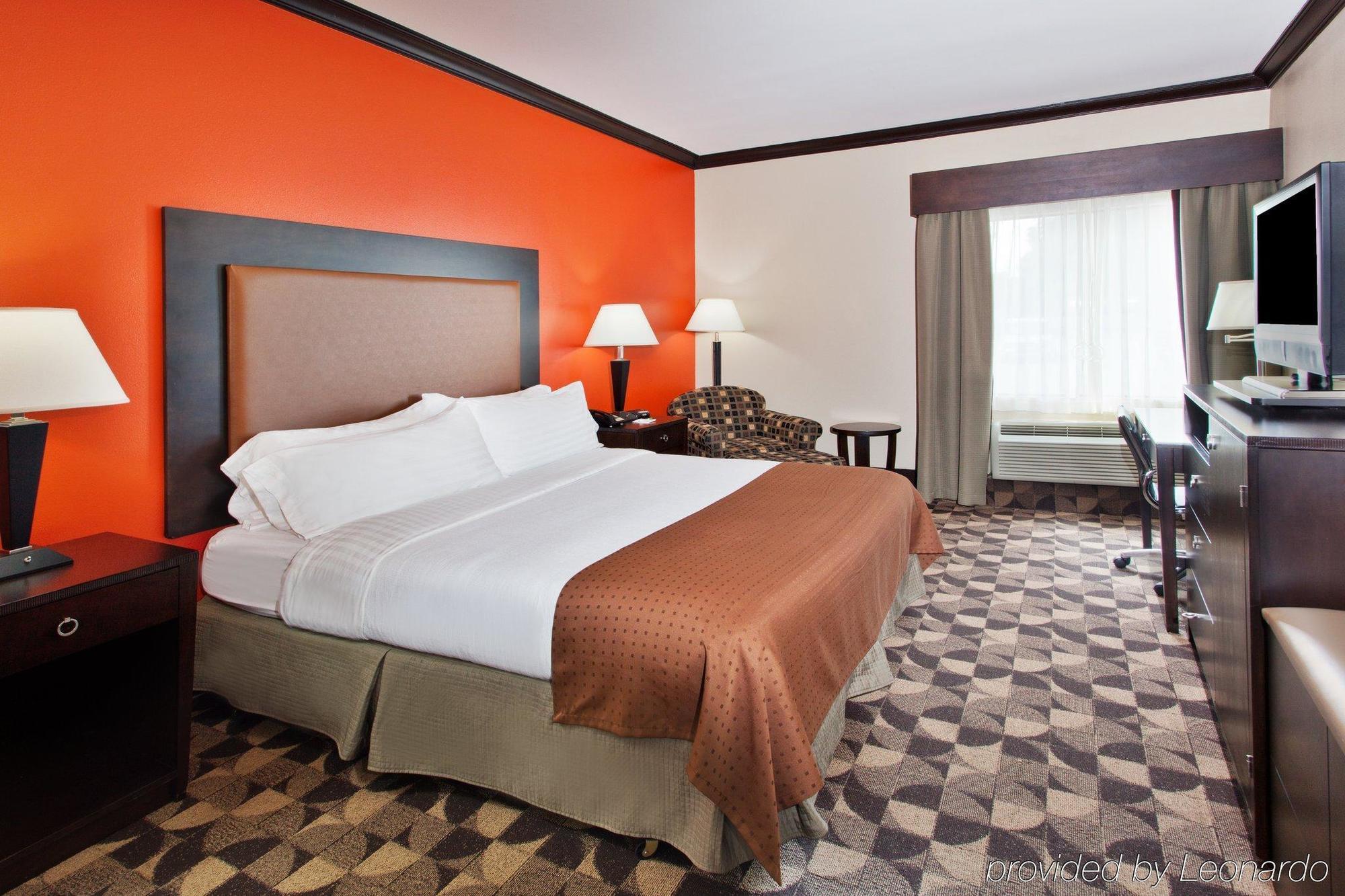 Delta By Marriott Northeast Hotel 3*