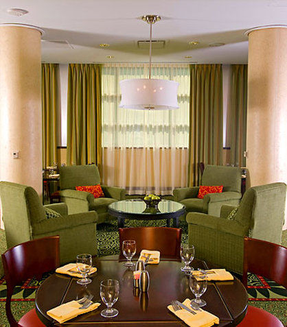 Hotel Courtyard Downtown At Usc 3*