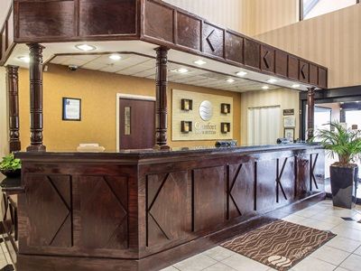 Comfort & Ftjackson Maingate Hotel 3*