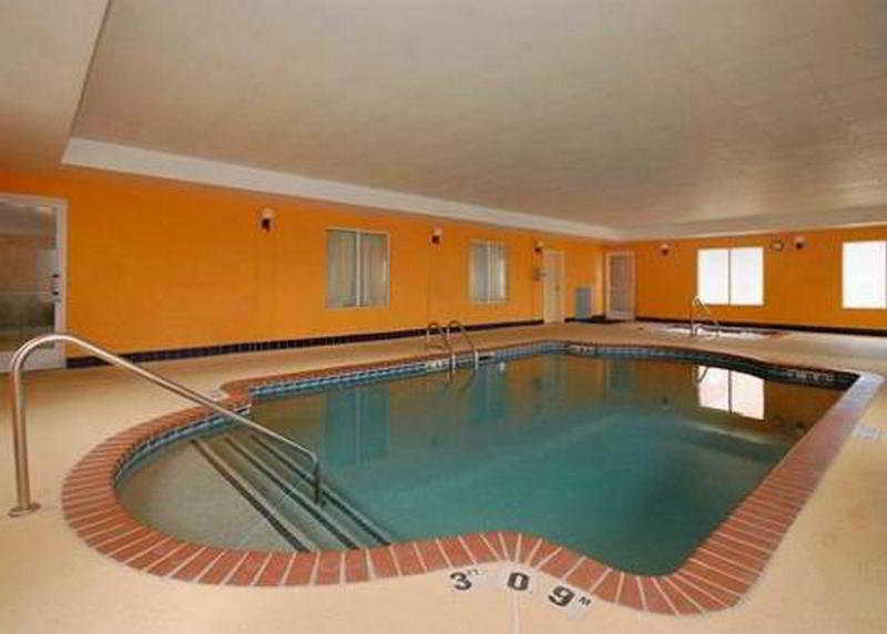 Hotel Comfort At Harbison