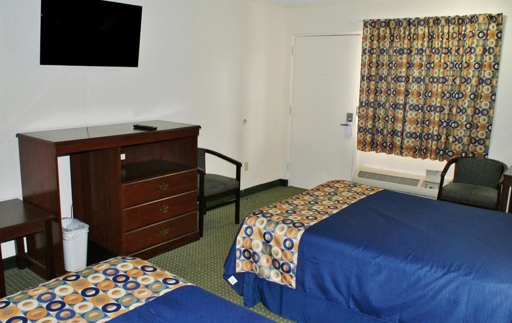 Inn America's Best Value 3*
