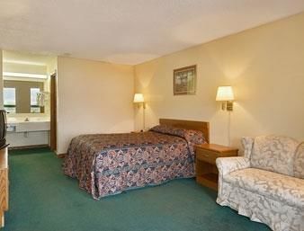 Days By Wyndham Ne Fort Jackson Hotel Columbia