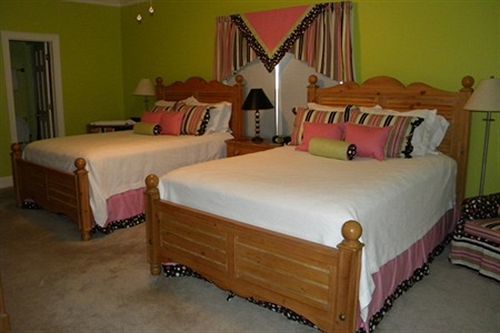 The 1425 Bed & Breakfast Columbia