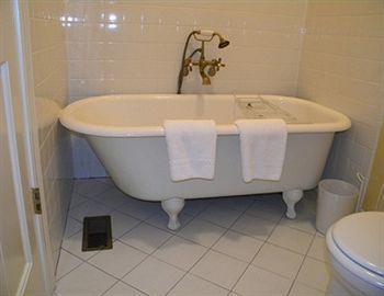 The 1425 Bed & Breakfast 3*