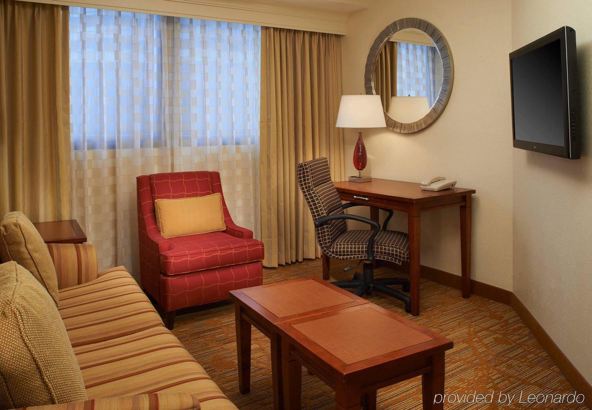 Marriott Hotel 3*