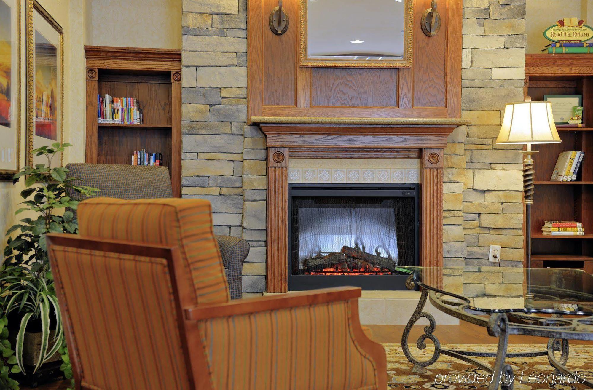Country & By Radisson, At Harbison, Sc 2* Columbia