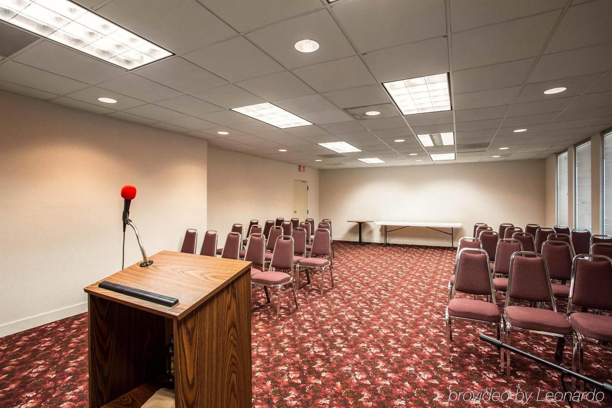 Rodeway & Conference Center Hotel