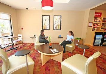 Hotel Towneplace Southeast / Jackson 3*