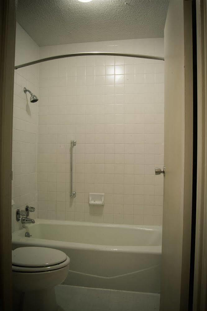 Wyndham Garden Columbia-ft Jackson Hotel Columbia