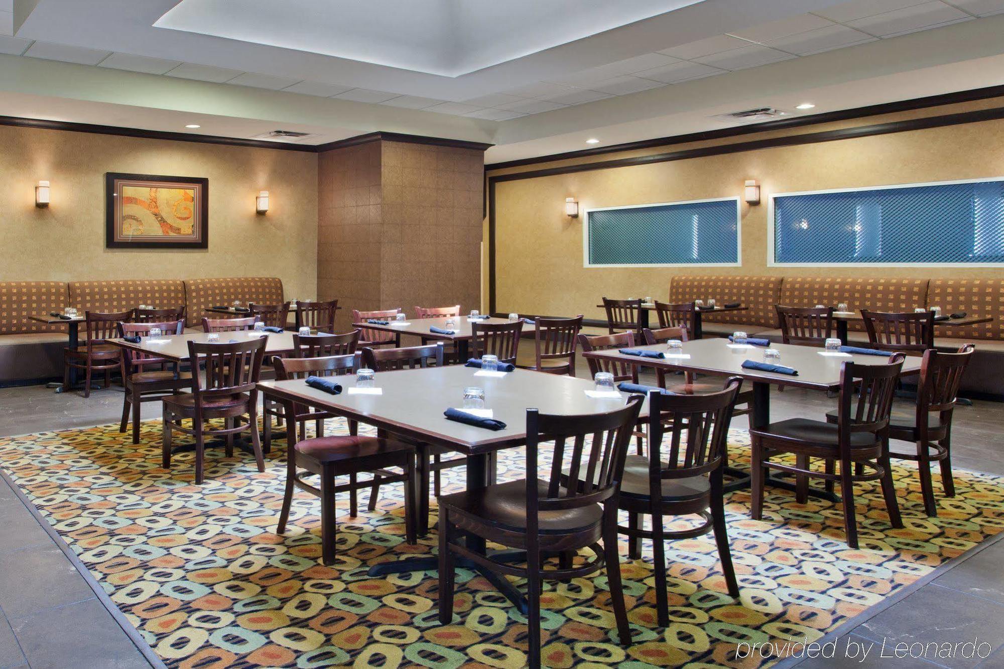 Delta By Marriott Northeast Hotel 3*