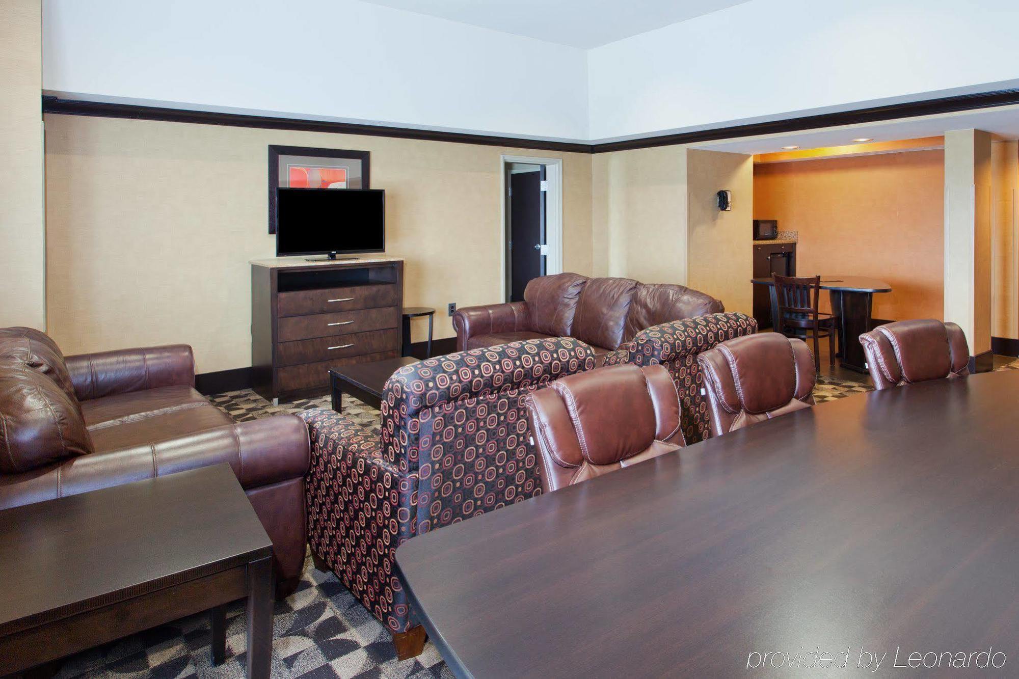 Hotel Delta By Marriott Northeast