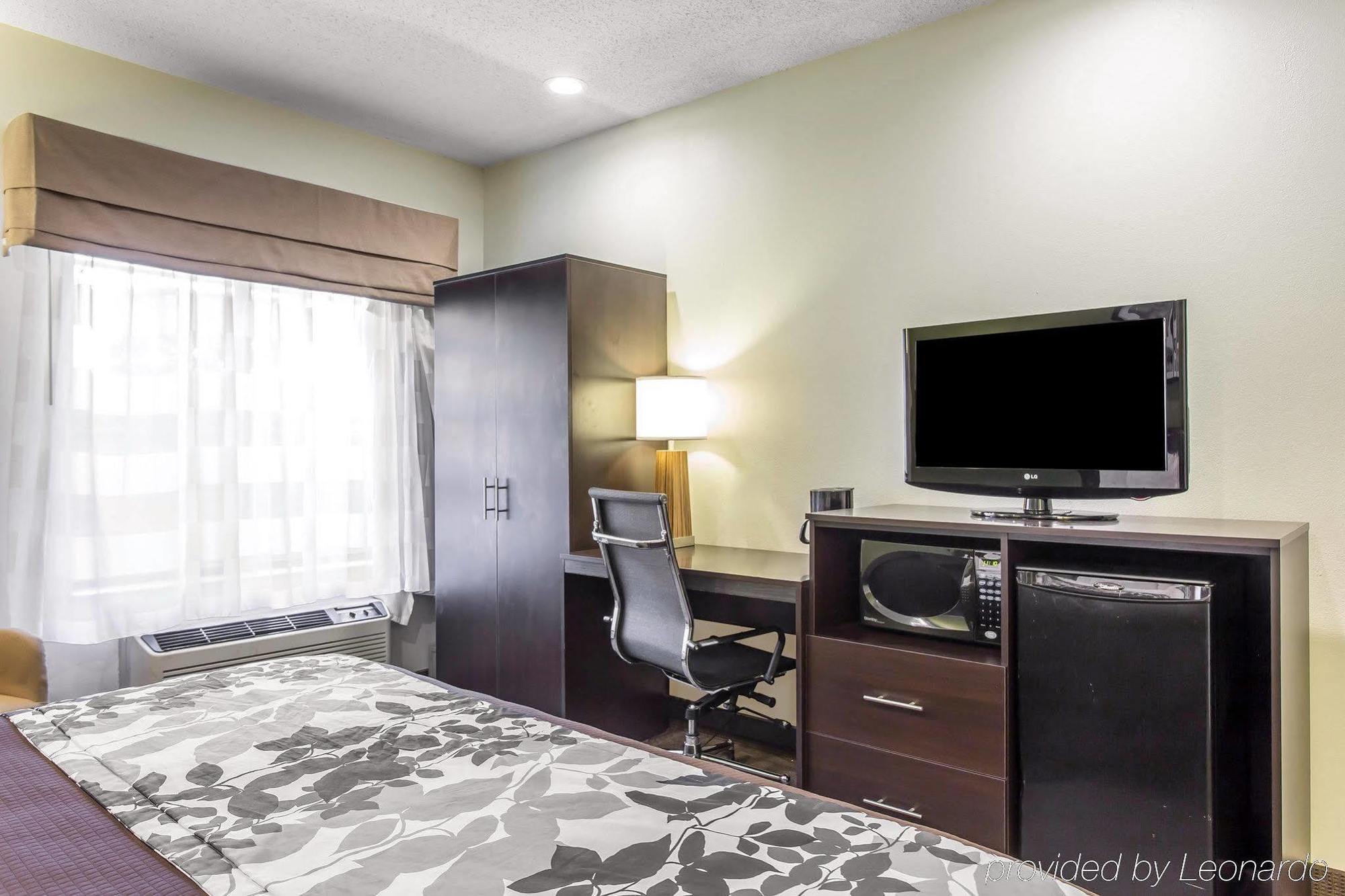 Sleep Inn 3*