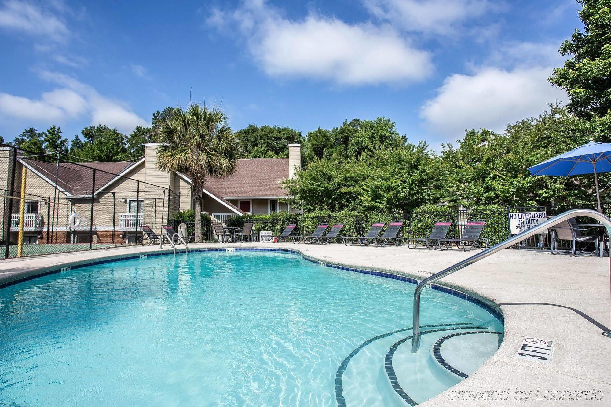 Cloverleaf - Columbia, Sc Hotel 2*