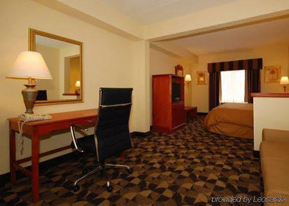 Comfort At Harbison Hotel 3*