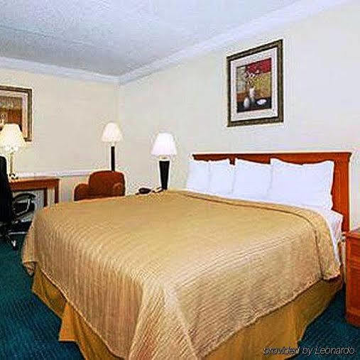 Oyo Sc I-20/i-26 Hotel Columbia