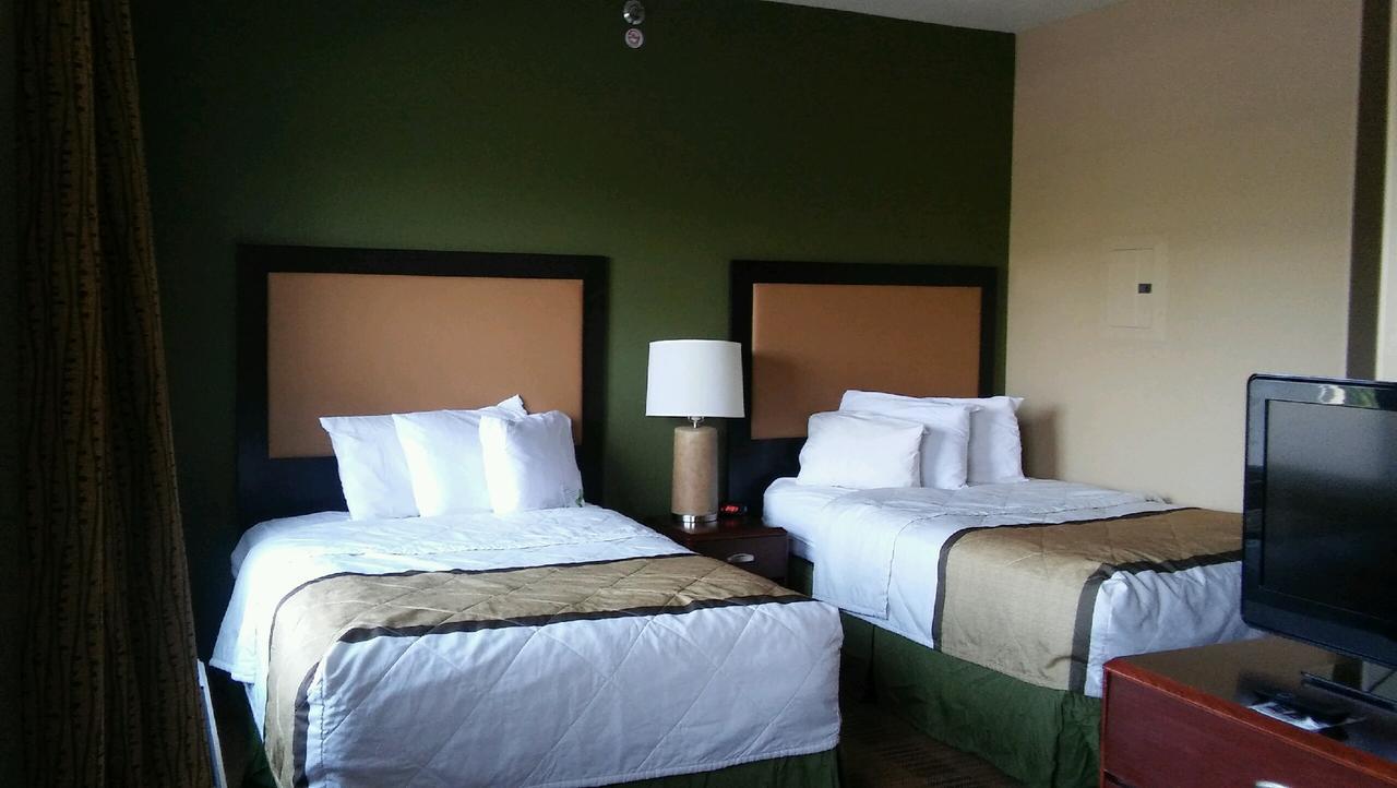 Extended America Select - - Northwest Harbison Hotel
