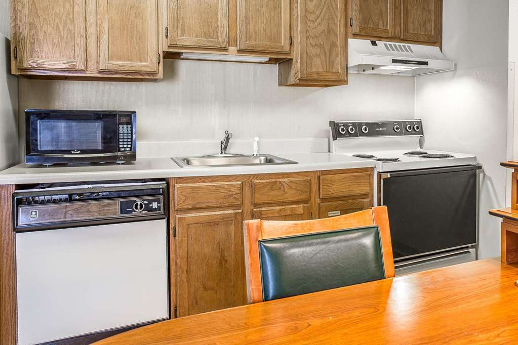 Hotel Cloverleaf - Columbia, Sc