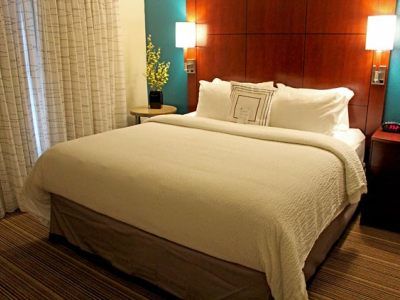 Hotel By Marriott Northwest/harbison Columbia