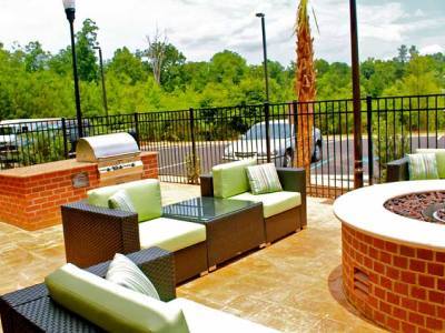 By Marriott Northwest/harbison Hotel Columbia