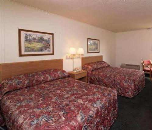 6 - University Of South Carolina Hotel 2*