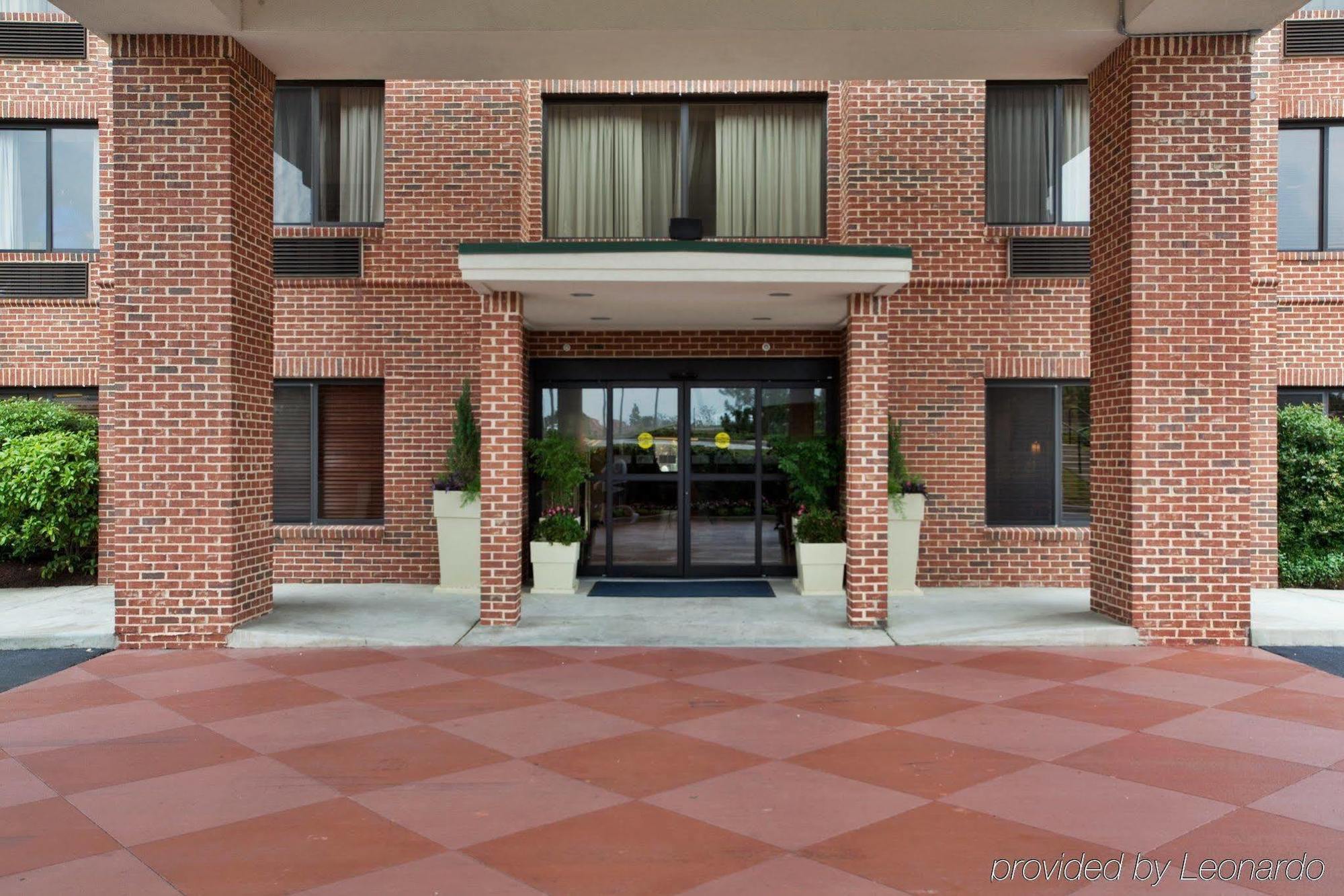 Hotel Express & Columbia-i-20 At Clemson Road By Ihg
