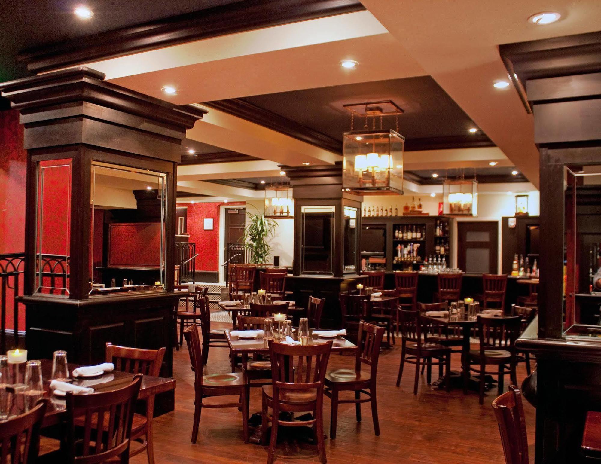 Hotel Sheraton Downtown 3*