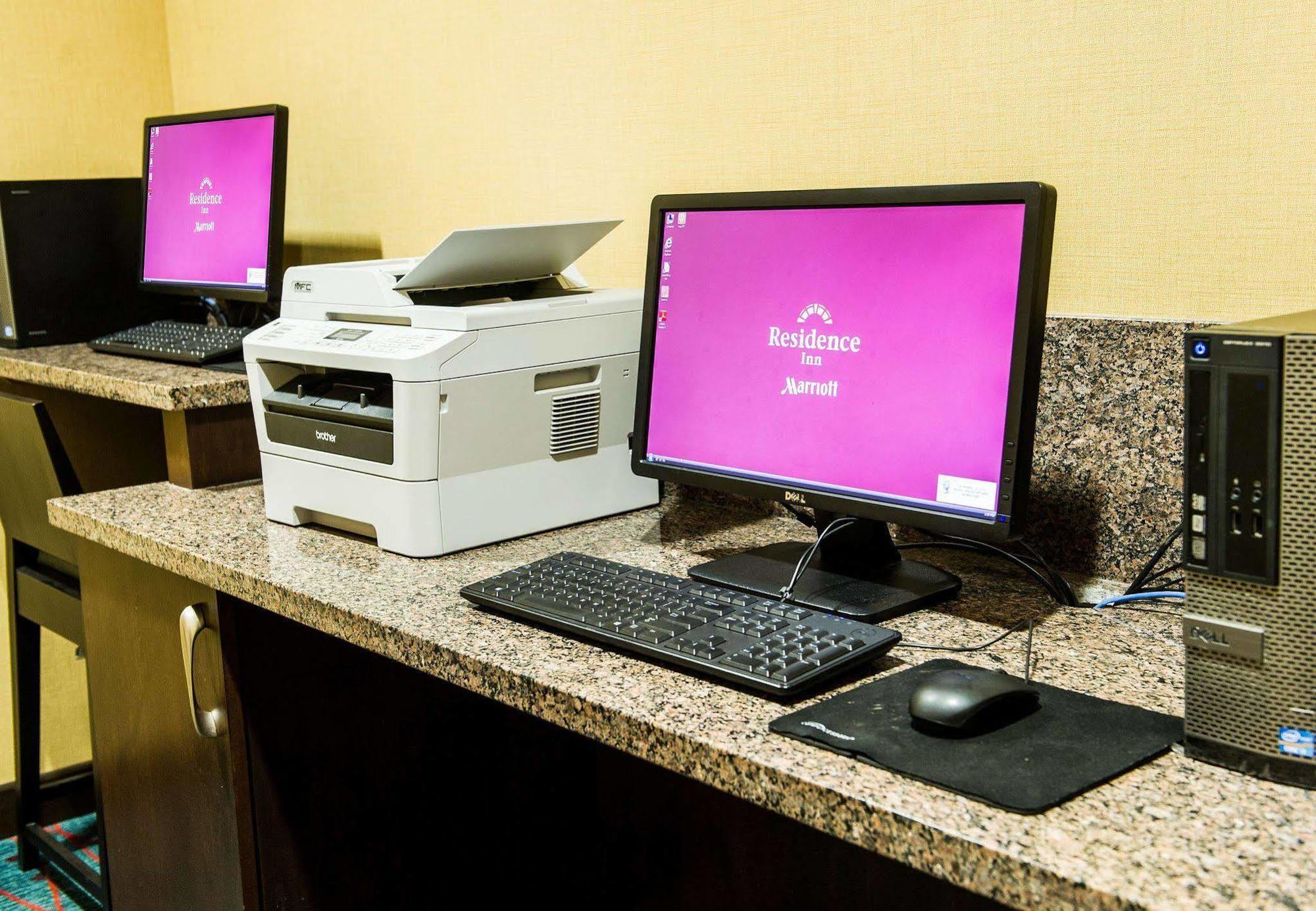 By Marriott Northwest/harbison 3*